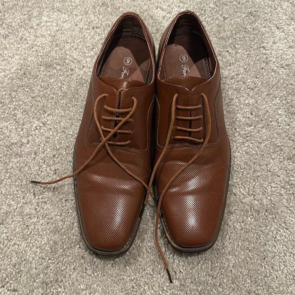 Mens Oxford Shoe Lace Up Brown Pre-owned in good condition with minimal wear